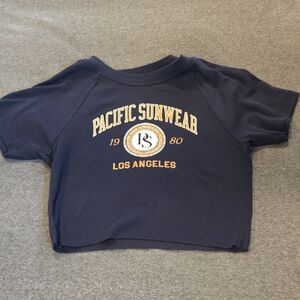 Pacific Sunwear Navy and Gold Graphic Tee